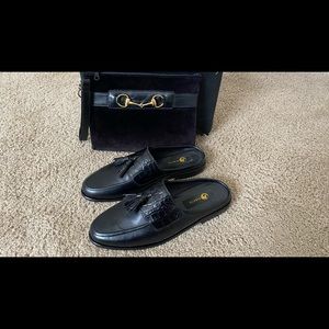 SENATORS HANDMADE LEATHER SLIP ONS